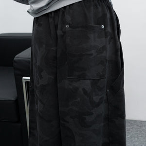 [UNISEX] KEYRING CAMO OVERFIT BERMUDA PANTS/ 1色