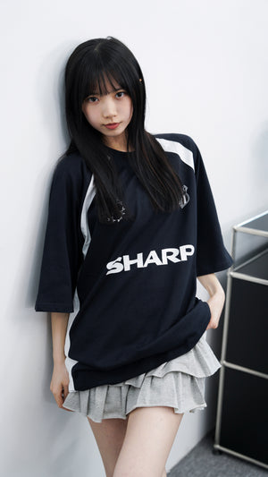 [UNISEX] SHARP OVERSIZE T-SHIRT/ 2色